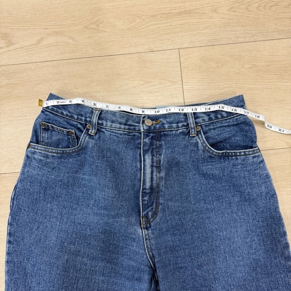 Bill Blass Petite Easy Fit Vintage Mom Jeans | Size 14P - Picture 4 of 6